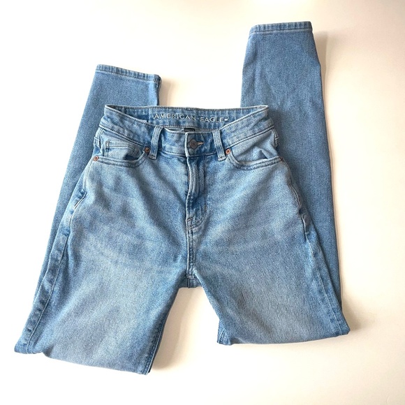 American Eagle mom jeans stretch size 000 Regular - Picture 1 of 3